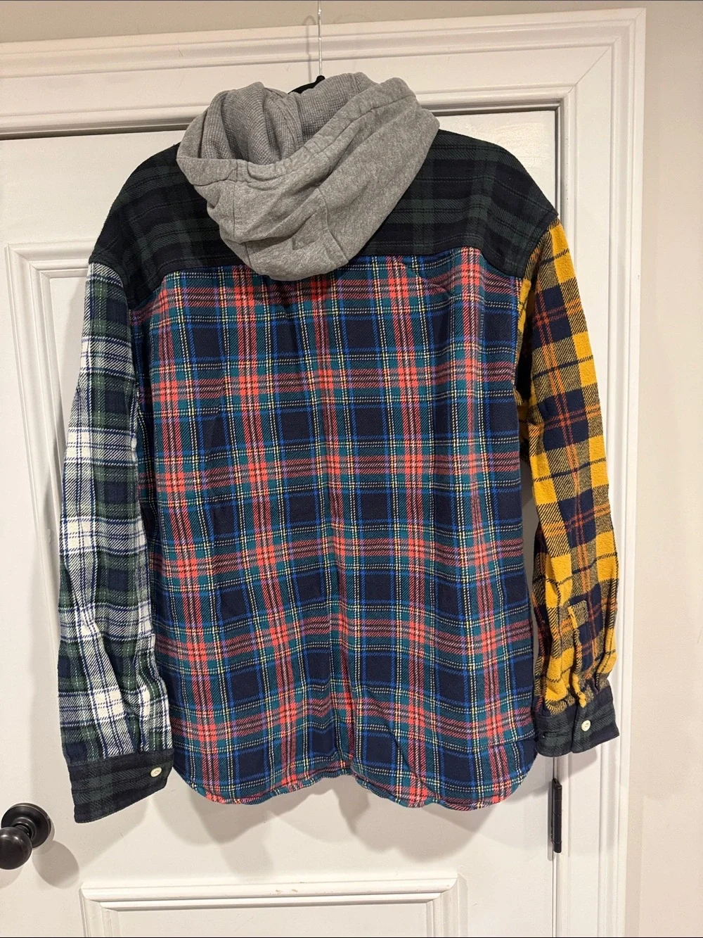 American Eagle Patchwork Plaid Hooded Flannel Shacket Shirt Jacket